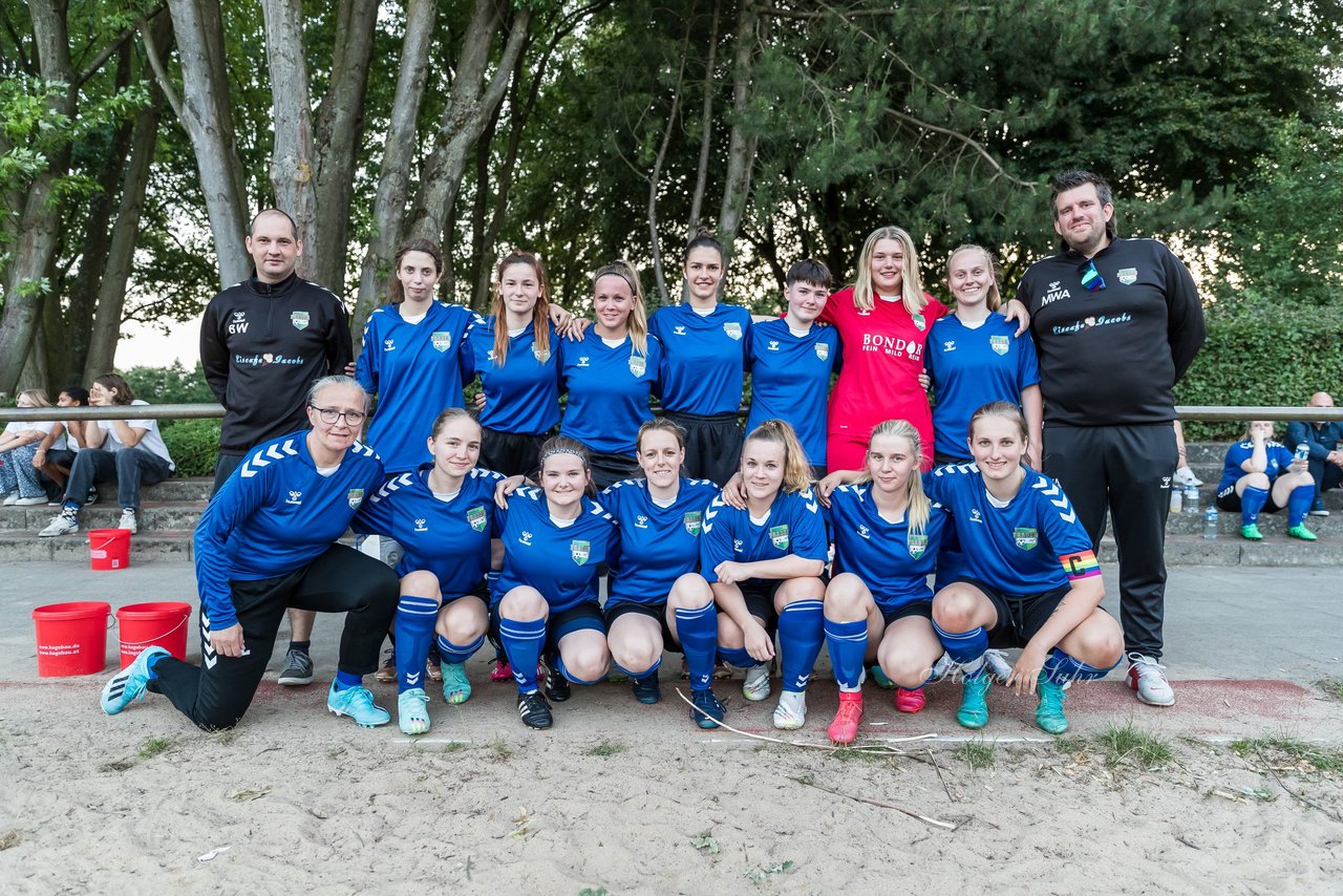 Bild 59 - Loewinnen Cup